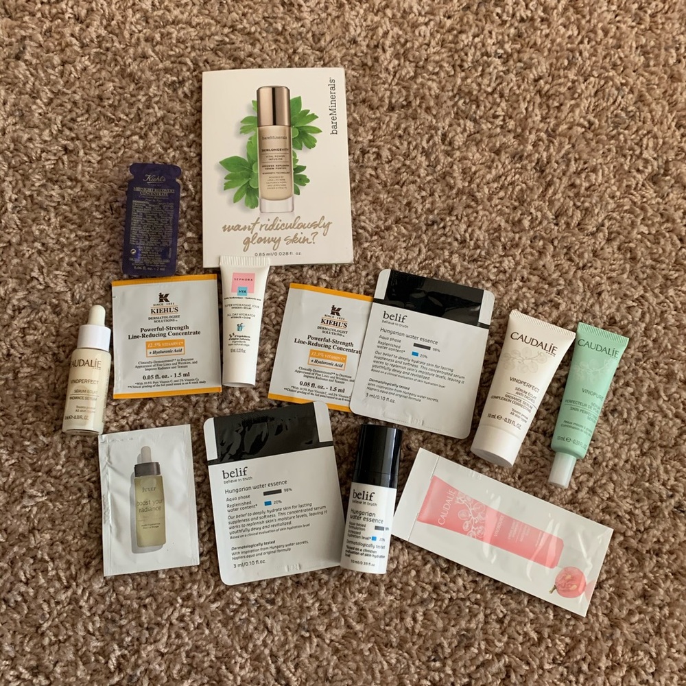 Skincare sample bundle